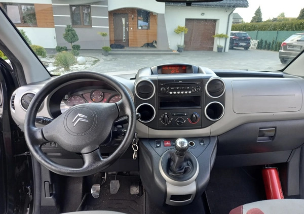 Citroen Berlingo cena 16900 przebieg: 221000, rok produkcji 2009 z Chorzele małe 191